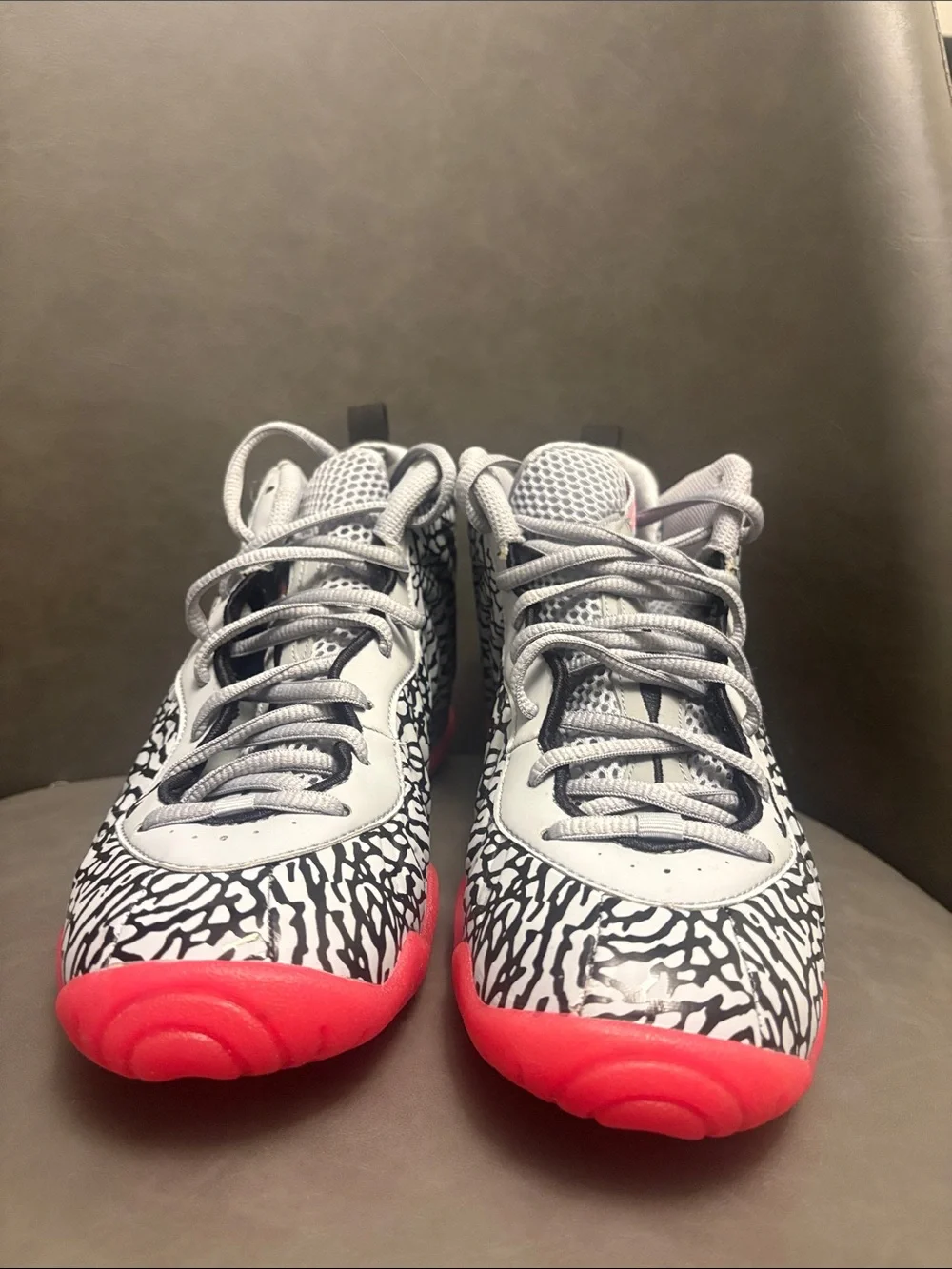 Nike Kids Sneakers Gray Black White with Pink Foamposites- No Box
